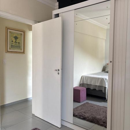 Apartamento Praia Гуаружа Екстериор снимка